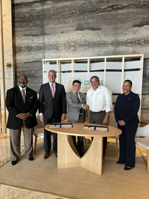 PHOTO CUTLINE (Left to right) - Jerome Ringo, Executive Chairman of Zoetic Global; Tim Ryan, Chief Global Business Development Officer of Zoetic Global; Avery Hong, CEO of Zoetic Global; Andrew J. Ginther, Mayor of Columbus; LaToya Cantrell, Mayor of New Orleans.