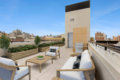 Unit PH’s rooftop terrace spans nearly 900 sf – perfect for relaxing in an intimate setting or for larger-scale celebrations. The rooftop is accessible by both elevator and stairs. ManhattanLuxuryAuction.com.