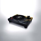 Launch of the Direct Drive Turntable System SL-1200M7B — A Collaboration between Technics and Lamborghini